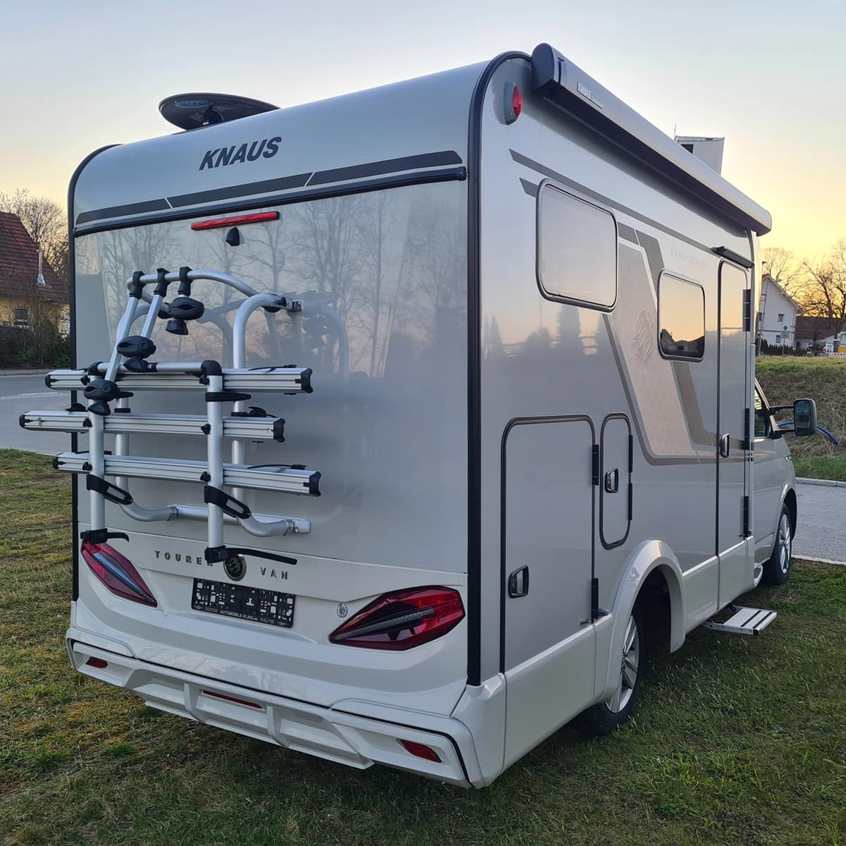 Knaus Tourer Van „Bulli" – Foto 3