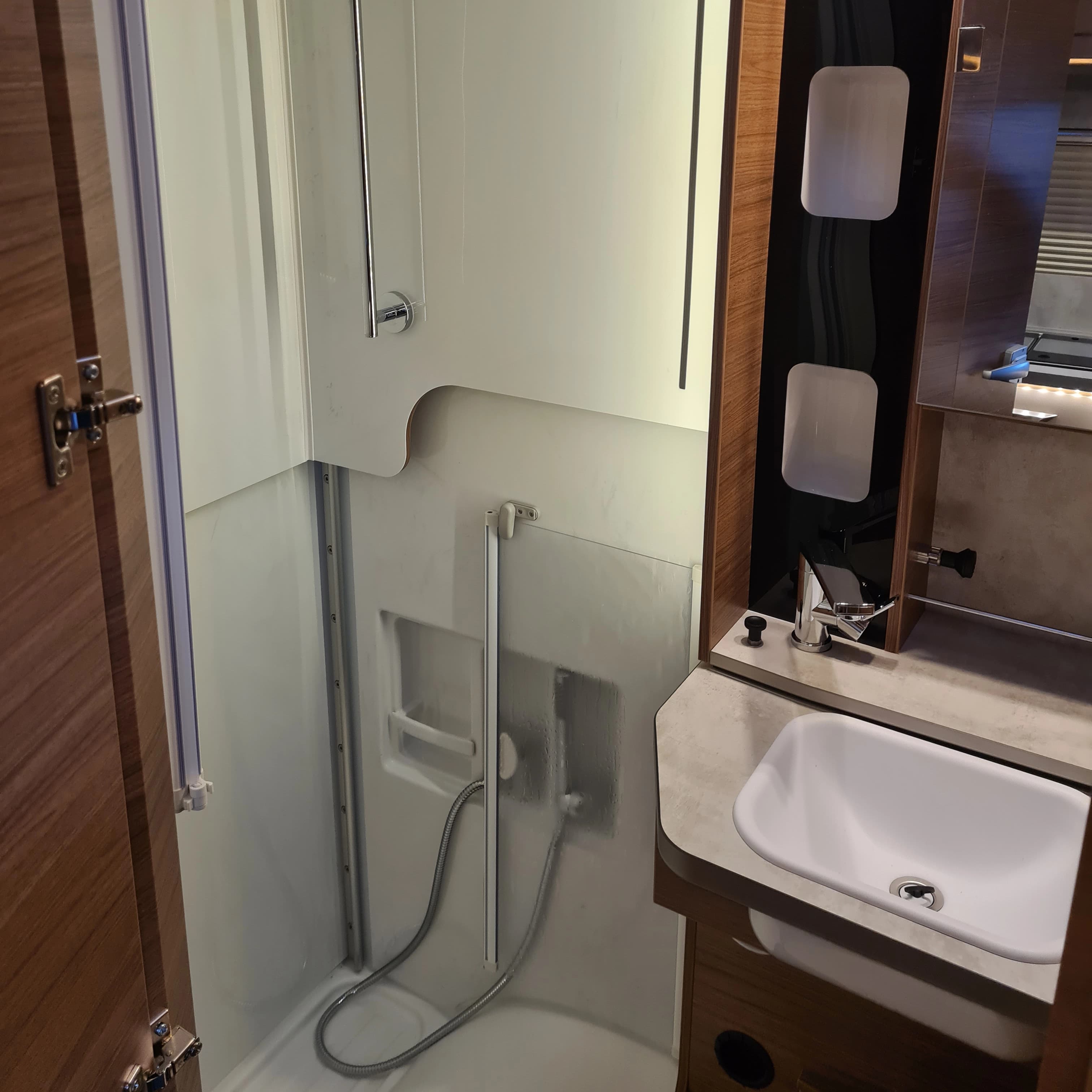 Knaus Tourer Van „Bulli" – Foto 5