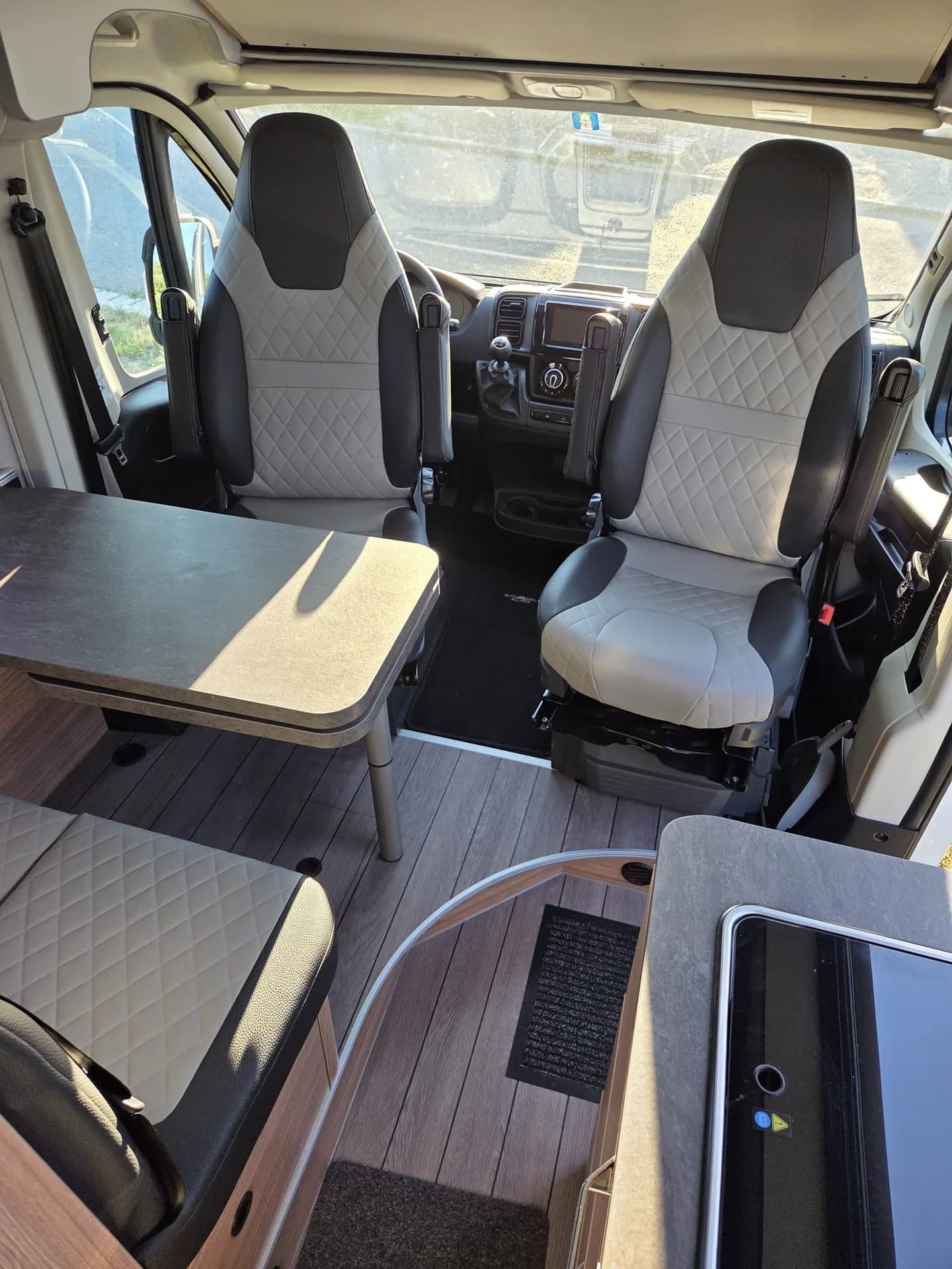 Weinsberg 600DQ – Foto 6